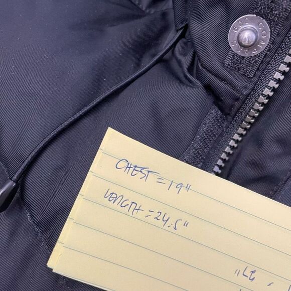 Vineyard Vines Gray White Snake Print Silk Blend Crochet Accent Blouse sz 00 - Picture 6 of 8